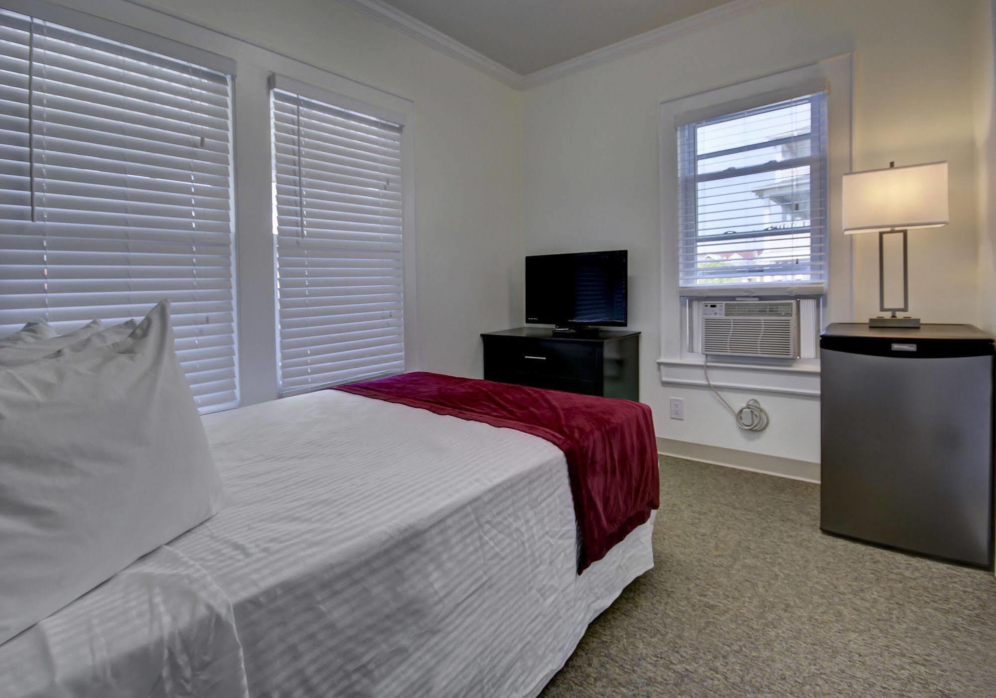 The Wellington Hotel & Suites Oceanblock Ocean City Ngoại thất bức ảnh