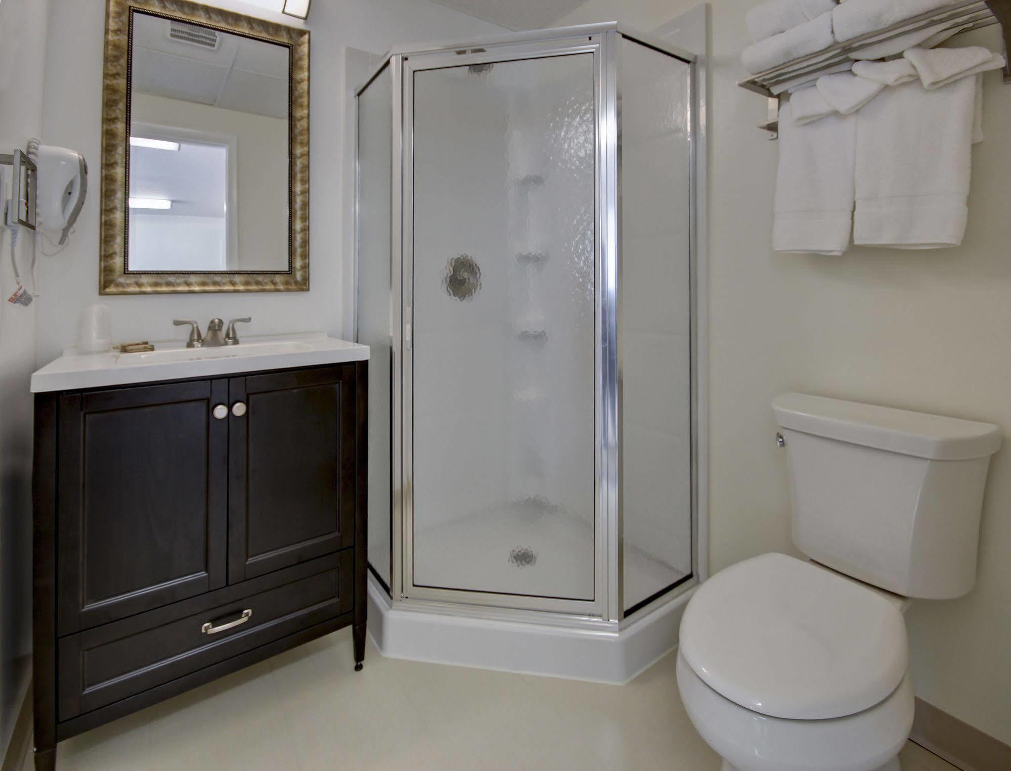 The Wellington Hotel & Suites Oceanblock Ocean City Ngoại thất bức ảnh